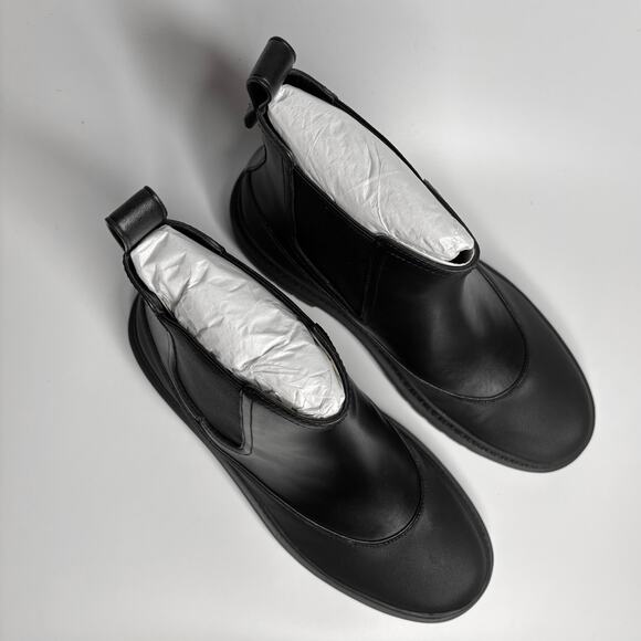 Coach Men's Carver Lug Sole Chelsea Boots in Black - Picture 7 of 10